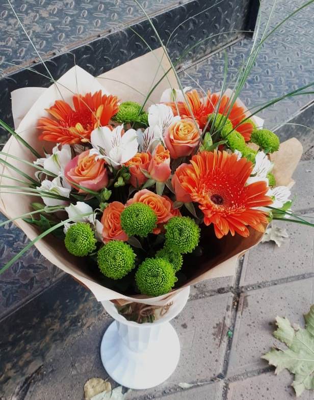 Букет цветов из: Герберы, Хризантемы, Альстромерии и Розы в Войсковицы