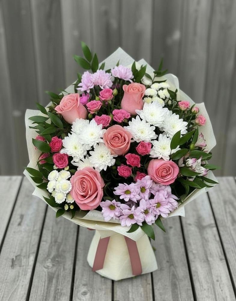 Букет цветов из: Альстромерии, Гвоздики, Розы и Хризантемы в Войсковицы