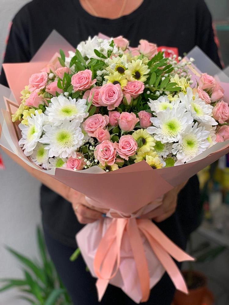 Букет цветов из: Розы и Хризантемы в Войсковицы