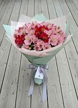 Букет цветов из:  Альстромерии в Войсковицы