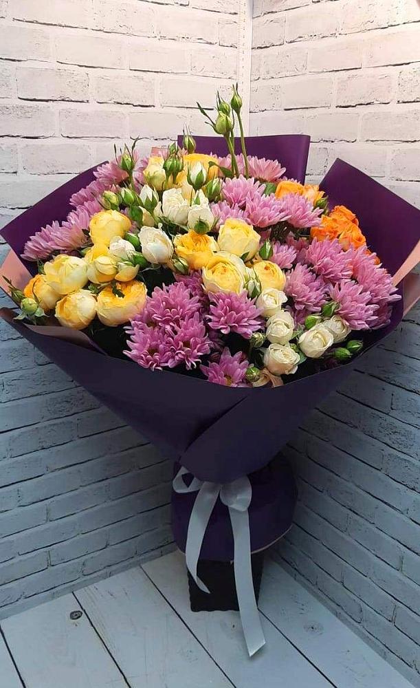 Букет цветов из: Хризантемы и Розы в Войсковицы