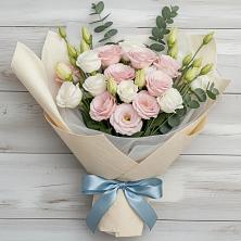 Букет цветов из:  Лизиантусы в Войсковицы