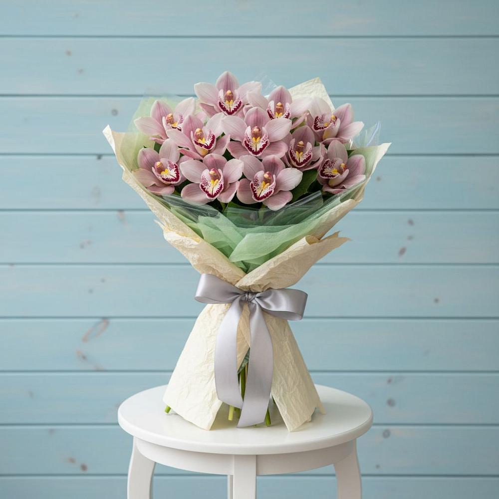 Букет цветов из: Орхидеи и Розы в Войсковицы