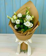 Букет цветов из:  Хризантемы и Лизиантусы в Войсковицы