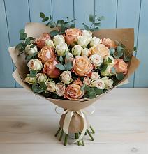 Букет цветов из:  Альстромерии и Розы в Войсковицы