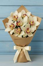 Букет цветов из:  Орхидеи и Розы в Войсковицы