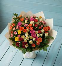 Букет Микс из разноцветных кустовых роз в Войсковицы