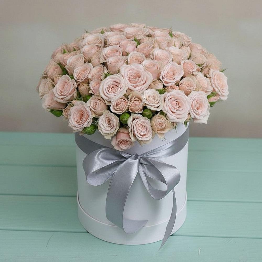 Цветочная композиция из Розы в шляпной коробке в Войсковицы